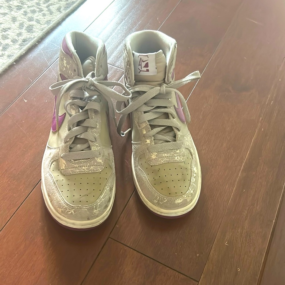 Kids Nike Air Force One Hightop Sneakers Size Toddler 9.5 - Picture 2 of 7